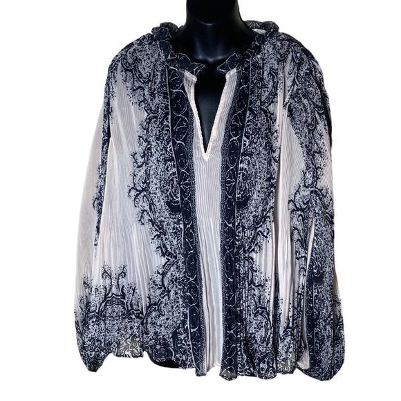 Anthropologie Black and Cream Blouse - Picture 10 of 15